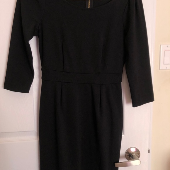 Banana Republic black dress 3/4 sleeve - Picture 2 of 2